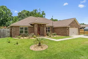 8916 Clearbrook Dr, Milton, FL 32583 - Photo 1