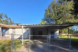 2004 Glenwood Ave, Pensacola, FL 32505 - Photo 1