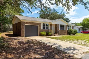 3326 Maplewood Dr, Gulf Breeze, FL 32563 - Photo 1