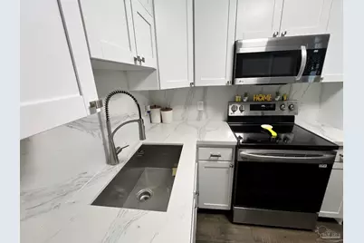 1117 W Maxwell St, Pensacola, FL 32501 - Photo 1