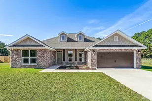 3933 Crooked Tree Ct, Milton, FL 32583 - Photo 1