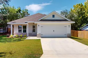 5713 Monterey Ave, Perdido Key, FL 32507 - Photo 1