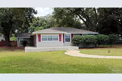 202 Edgewater Dr, Pensacola, FL 32507 - Photo 1