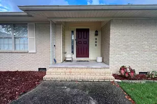 202 Campbellton Ln, Pensacola, FL 32506 - Photo 1