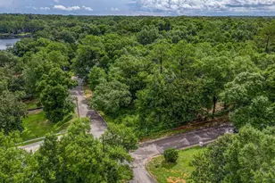 7535 Lakeside Dr, Milton, FL 32583 - Photo 1