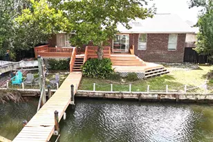 1634 Kauai Ct, Gulf Breeze, FL 32563 - Photo 1