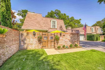 411 Bayshore Dr #A, Pensacola, FL 32507 - Photo 1