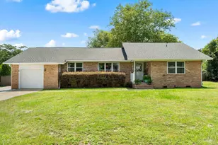 6810 White Oak Dr, Pensacola, FL 32503 - Photo 1