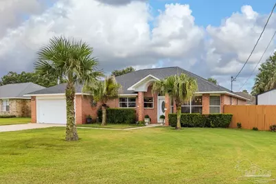 7223 Antoinette Cir, Navarre, FL 32566 - Photo 1