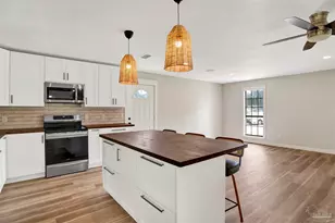 5633 Lia Dr, Milton, FL 32570 - Photo 1