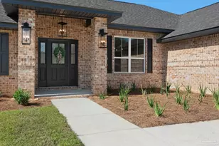 7937 Twin Lake Dr, Milton, FL 32583 - Photo 1