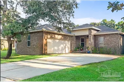 8674 Rio Vista Dr, Navarre, FL 32566 - Photo 1