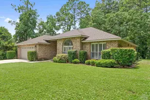 2431 Knotty Pine Dr, Navarre, FL 32566 - Photo 1