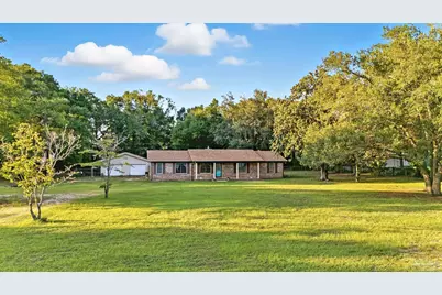 6736 Nichols Dr, Milton, FL 32570 - Photo 1