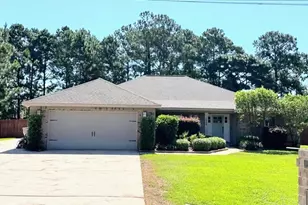 1938 Commodore Dr, Navarre, FL 32566 - Photo 1