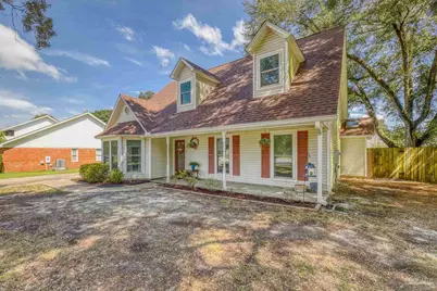 2702 Silhouette Dr, Cantonment, FL 32533 - Photo 1