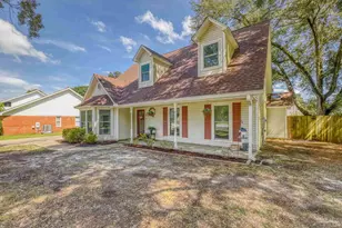 2702 Silhouette Dr, Cantonment, FL 32533 - Photo 1