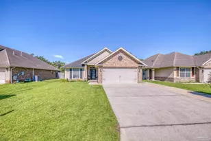 2587 Fiddlers Cir, Cantonment, FL 32533 - Photo 1