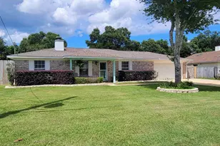 6716 Greenwell St, Pensacola, FL 32526 - Photo 1