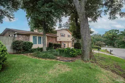 2201 Dupont Dr, Pensacola, FL 32503 - Photo 1