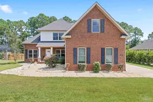 8817 Salt Grass Dr, Pensacola, FL 32526 - Photo 1