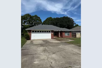 2033 Shadow Lake Dr, Gulf Breeze, FL 32563 - Photo 1
