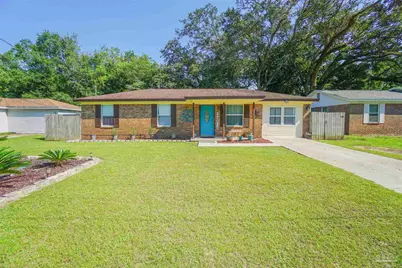 7013 Balboa Dr, Pensacola, FL 32526 - Photo 1