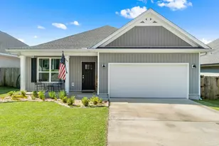 249 Camellia Dr, Cantonment, FL 32533 - Photo 1