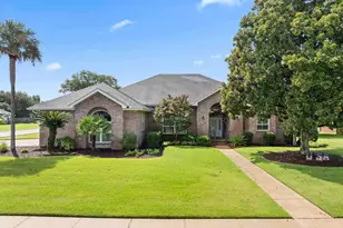 1154 Kelton Blvd, Gulf Breeze, FL 32563 - Photo 1