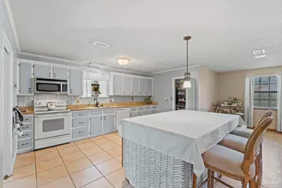 3100 E Lloyd St, Pensacola, FL 32503 - Photo 1