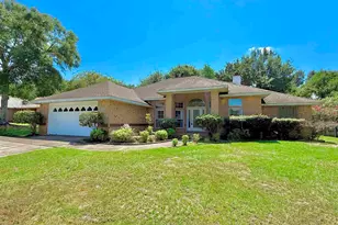 901 Shadow Ridge Dr, Pensacola, FL 32514 - Photo 1