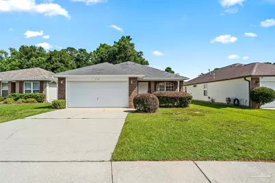 176 Creekview Dr, Pensacola, FL 32503 - Photo 1