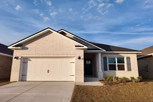 8032 Fir Tree Dr, Milton, FL 32583 - Photo 1