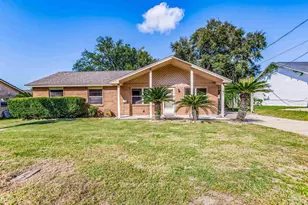 7837 Lenora Ct, Pensacola, FL 32526 - Photo 1