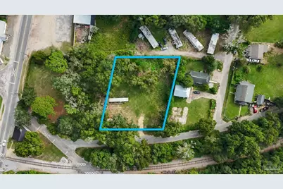 420 Legair Cir, Pensacola, FL 32505 - Photo 1