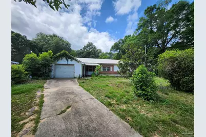 7717 Pontiac Dr, Pensacola, FL 32506 - Photo 1