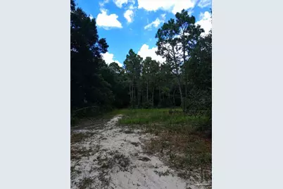 6268 Hamilton Bridge Rd, Milton, FL 32570 - Photo 1