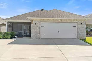 3990 Song Bird Wy, Milton, FL 32583 - Photo 1