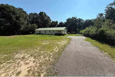 3950 Oakus Dr, Milton, FL 32583 - Photo 1