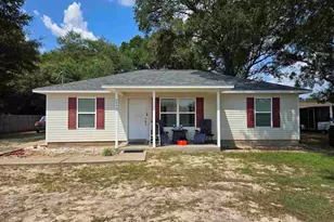 4745 Old Guernsey Rd, Pace, FL 32571 - Photo 1