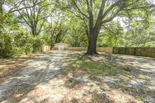 2571 E Johnson Ave, Pensacola, FL 32514 - Photo 1