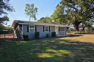 8895 Untreiner Ave, Pensacola, FL 32534 - Photo 1