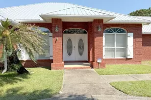 6844 Perch St, Navarre, FL 32566 - Photo 1