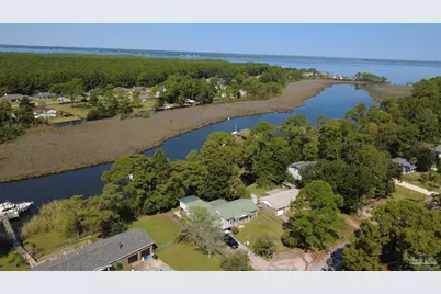 493 Herron Villa Ln, Pensacola, FL 32506 - Photo 1
