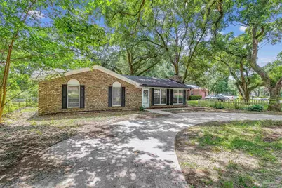 7116 Dale St, Pensacola, FL 32503 - Photo 1