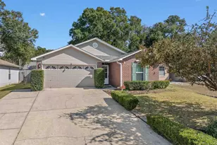 412 Oak Leaf Ct, Pensacola, FL 32514 - Photo 1