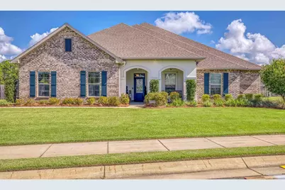 1336 Lombardy Dr, Gulf Breeze, FL 32563 - Photo 1