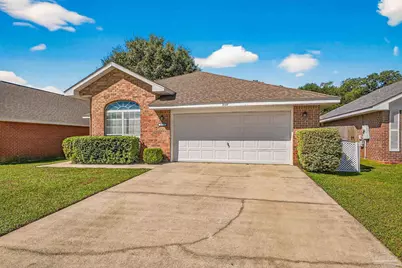 5127 Cocoa Dr, Pensacola, FL 32526 - Photo 1