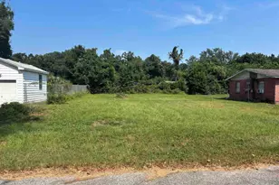 3810 Ward Blvd, Pensacola, FL 32505 - Photo 1