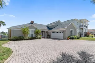 1098 Harbor Ln, Gulf Breeze, FL 32563 - Photo 1
